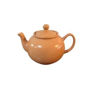 Libbey Tableware Made in Malaysia Teapot Ceramic Muted Orange 48 ounces